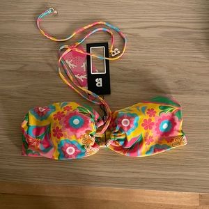 Black bough top, Size: L, NWT